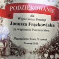 Zdjęcie przedstawia podziękowanie, na którym widnieje napis: "Podziękowanie dla Wójta Gminy Przemęt Janusza Frąckowiaka za wspieranie Pszczelarstwa", "Pszczelarze Koła Przemęt", "Przemęt 2023"