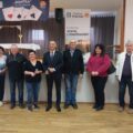 Na zdjęciu wójt gminy i organizatorzy wydarzenia.