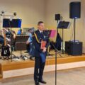 Na zdjęciu komendant PSP w Wolsztynie kpt. Damian Glapiak podczas przemowy.