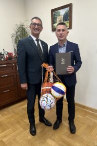 Brak opisu obrazka
